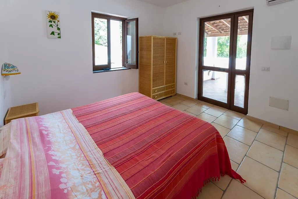 Casa Schmidt Bed and Breakfast Vulcano  Vulcano (Isola)