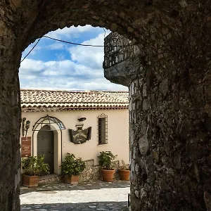  Pensión Borgo Medievale
